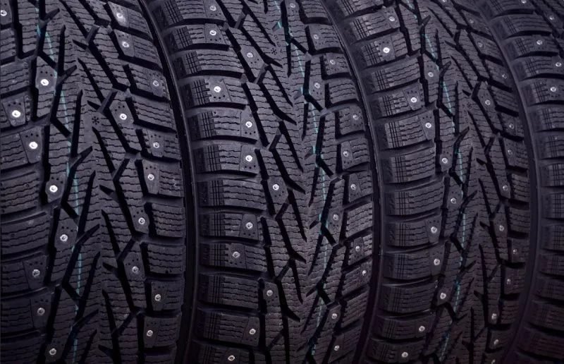 Зимние шипованные шины 13'' и 14''